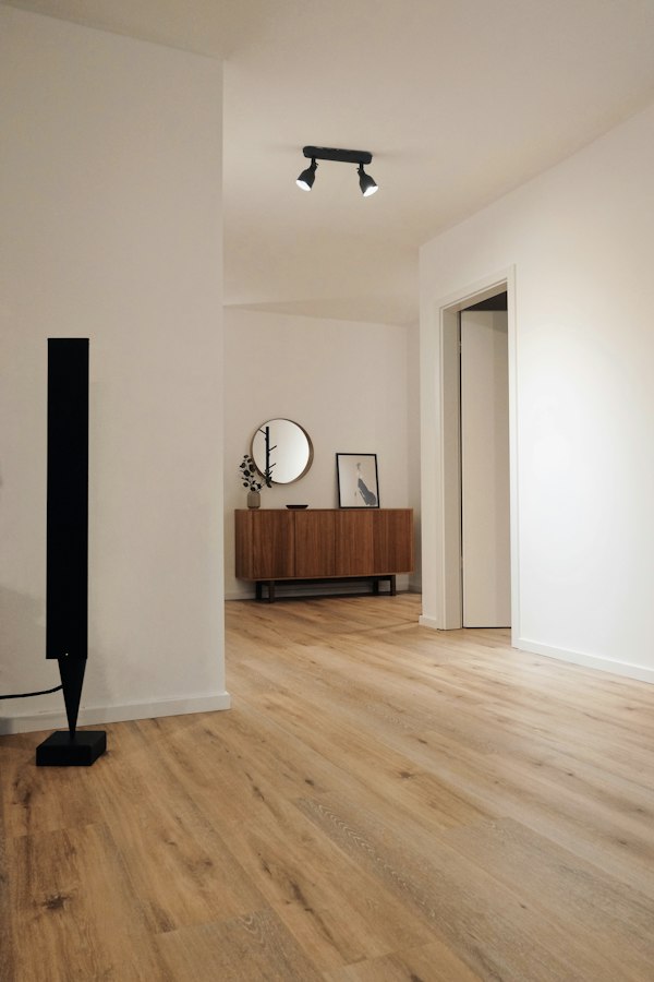 Dustless Hardwood Refinishing